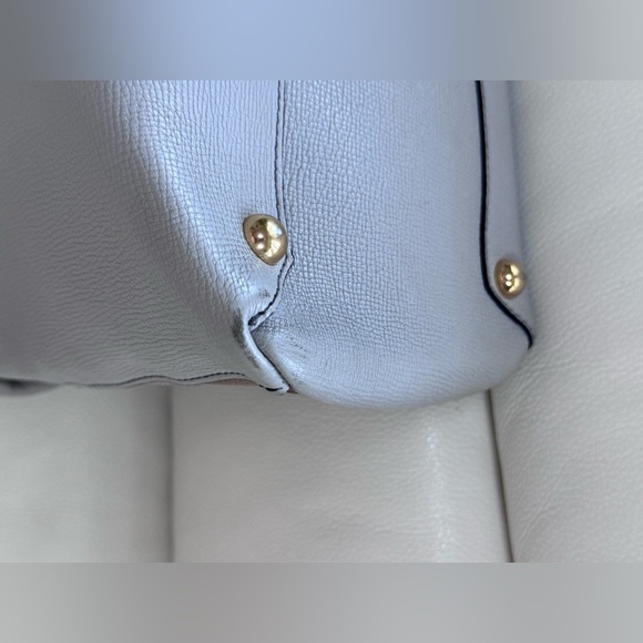 Authentic Burberry calf grain leather tote/crossbody bag - Picture 8 of 15